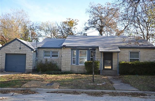 1st image of 2309 Stratford Ct