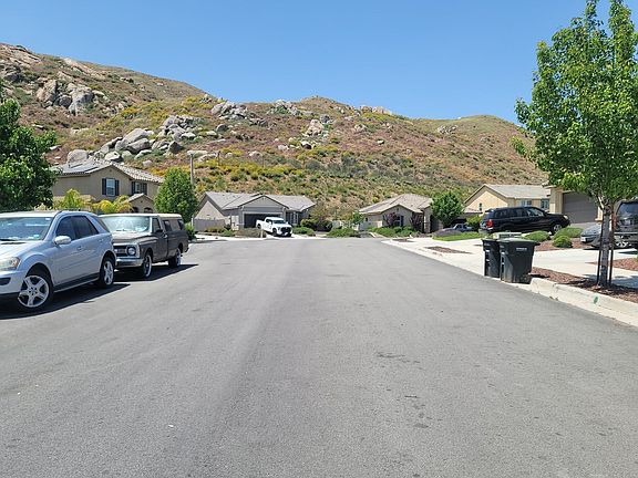 5th image of 3623 Old Oak Cir
