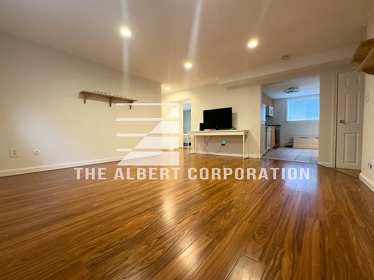 64 Bryon Rd #1 — Photo 10