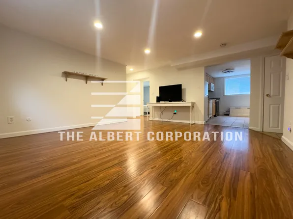 64 Bryon Rd #A1, West Roxbury, MA 02132