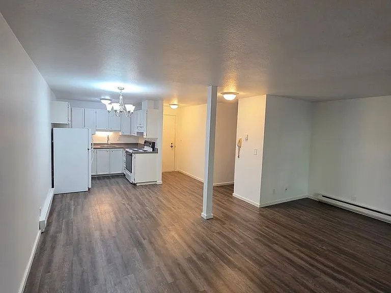 Twin Cedars Apartments — Photo 6
