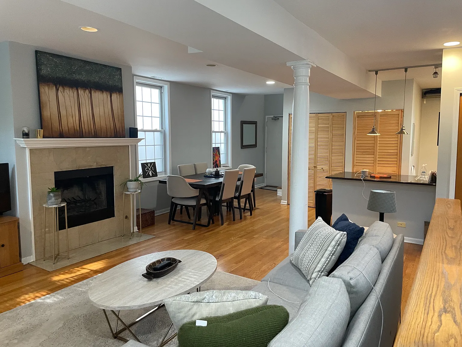 1545 N Bosworth Ave — Photo 4