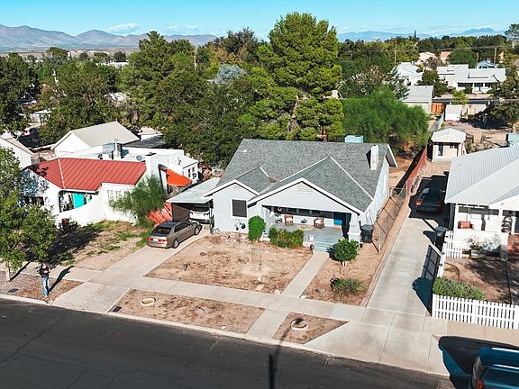 2nd image of 1027 S 5th Ave