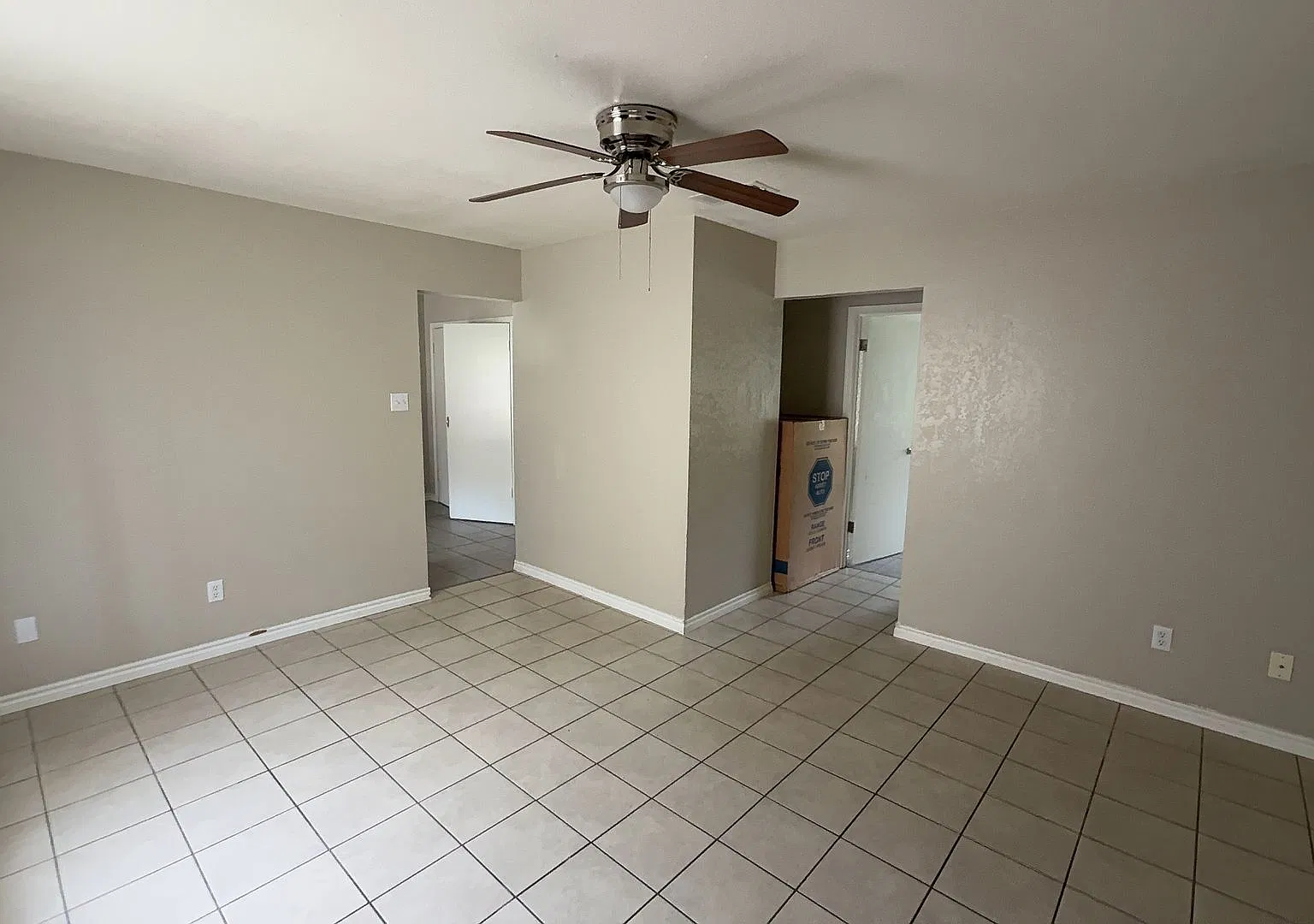 205 Erby Ave — Photo 2