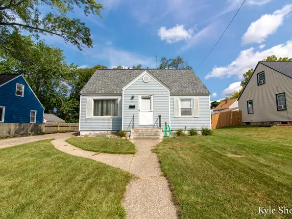 719 Colrain St SW, Wyoming, MI 49509