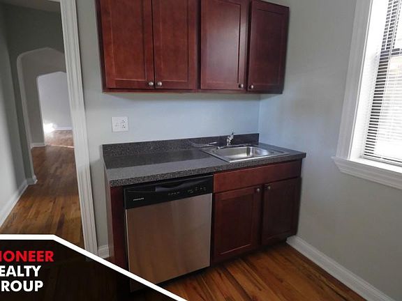 5th image of 4407 N Wolcott Ave #4413B1