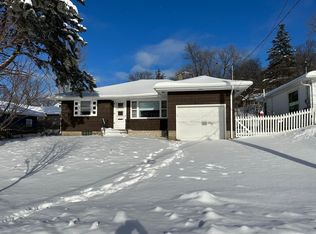 1405 10th St NE, Rochester, MN 55906