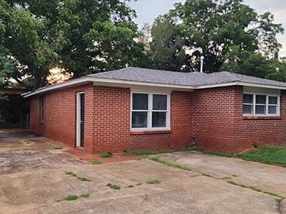 2nd image of 327 Milton Rd