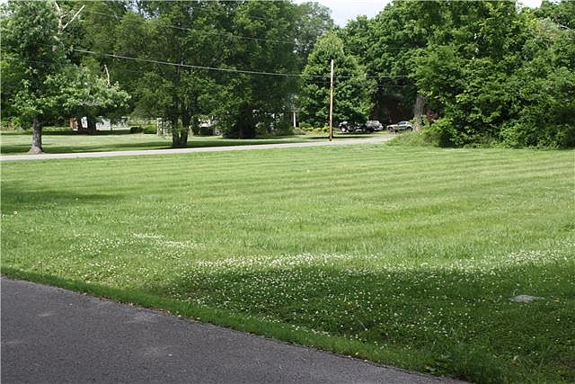 1st image of 0 W Caldwell Ave
