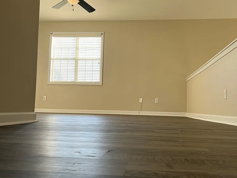 7707 Wyndham Cir — Photo 27