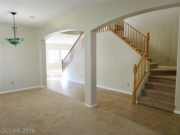 4th image of 5237 Wild Sunflower St