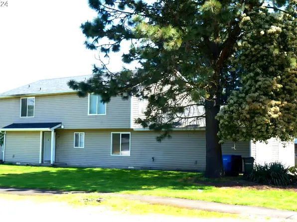 13510 NE 72nd St, Vancouver, WA 98682