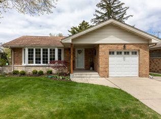 1016 Kent Ave, Park Ridge, IL 60068