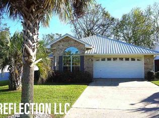 300 Cluster St, Foley, AL 36535