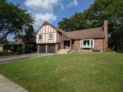 339 N Pioneer Rd, Waukegan, IL, 60085