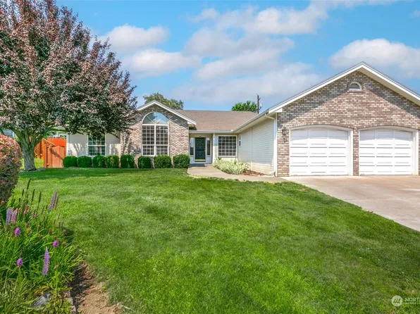 816 N 49th Court, Yakima, WA 98908