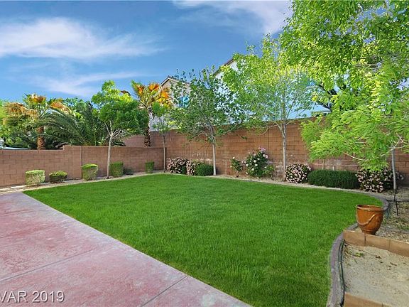 4th image of 9759 Twin Ponds Ct