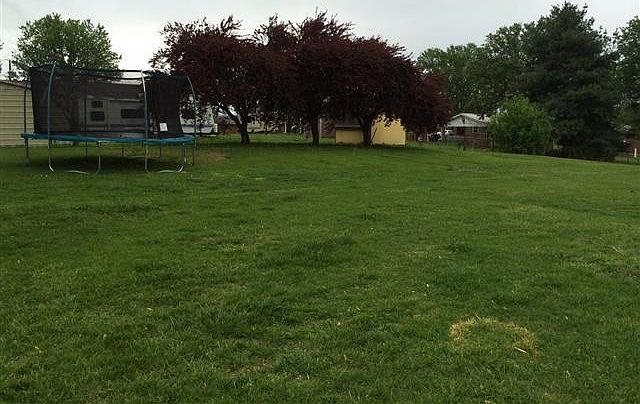 2nd image of 6211 Lavern Cir
