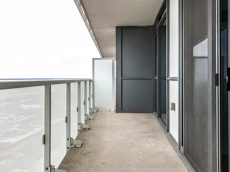 7895 Jane St #1712 — Photo 19