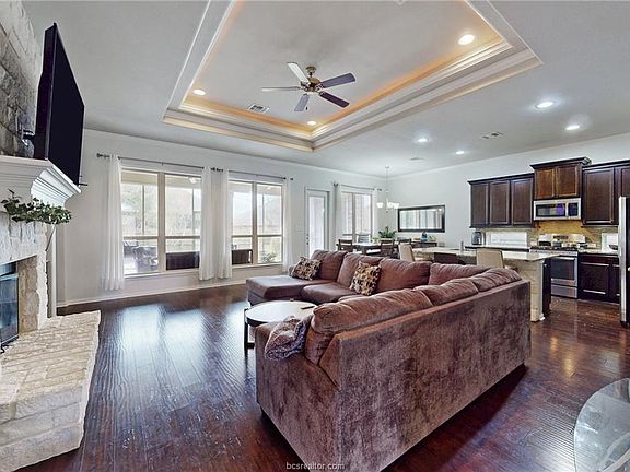 2nd image of 2507 Hailes Ln