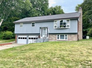 55 Lilibeth Dr, Stratford, CT 06614
