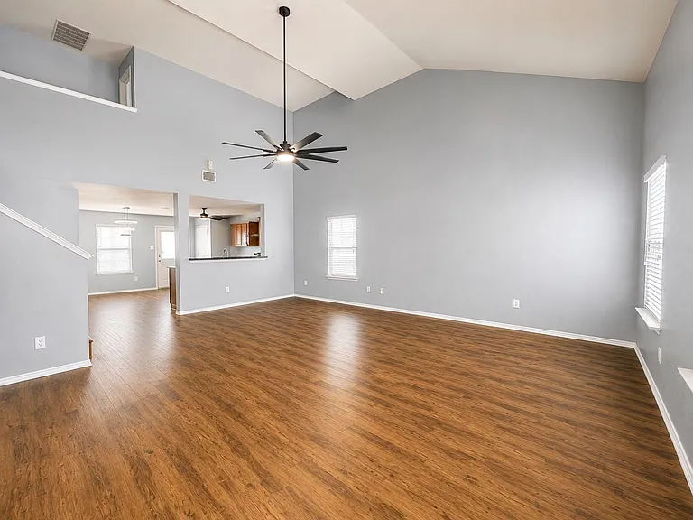 716 Mallard Dr — Photo 14