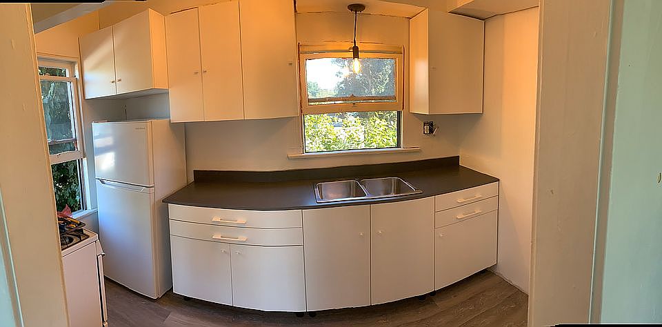 1st image of 608 Molino Ave