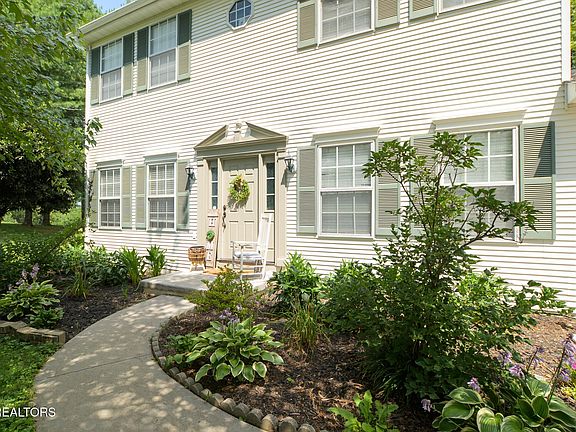 3rd image of 9145 Fairhaven Pl