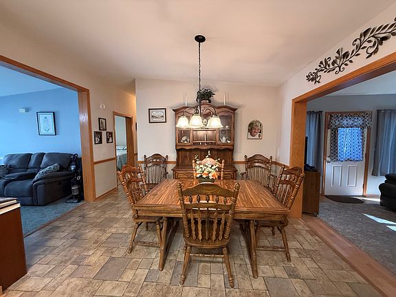 4th image of 31 Copperfield Dr #139