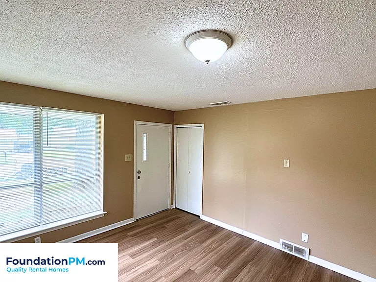 3550 Pueblo Ave — Photo 8