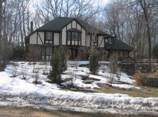 1467 Wyandot Ct, Green Bay, WI 54313