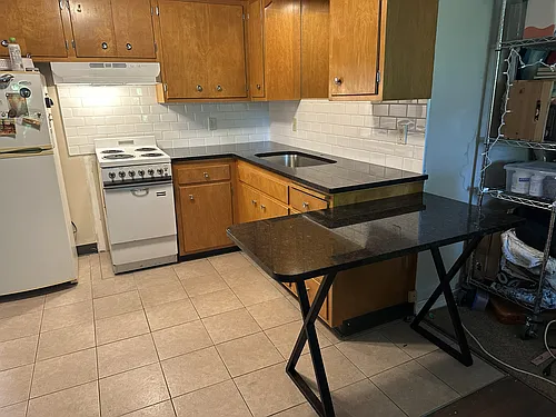 125 Poplar Rd #3 Photo 1