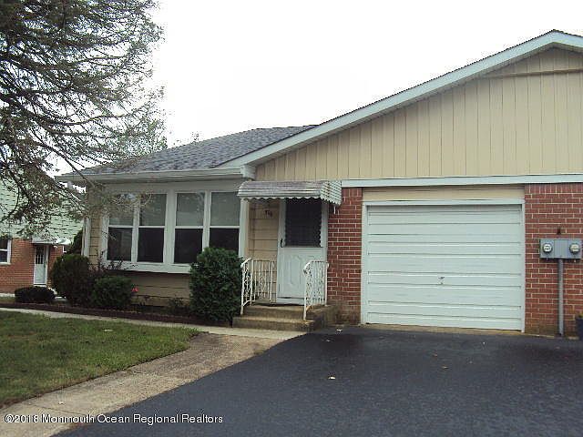 1st image of 50 Yorktowne Parkway #A