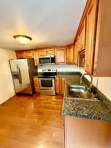 1202 Sarah St #1 Photo 1 1202 Sarah St #1 Photo 1