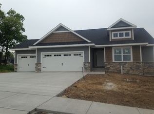 600 Bain Berry St, Tiffin, IA 52340