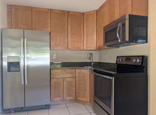 300 SW 20th St #1-4, Fort Lauderdale, FL 33315