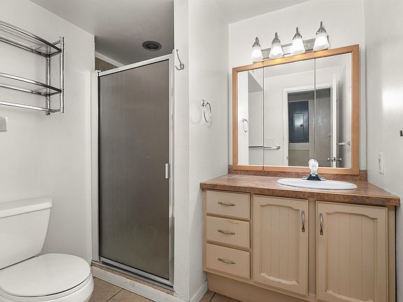 2nd image of W6425 Lakeview Ct