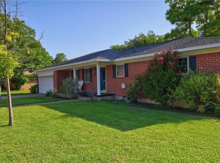 806 S Avenue P, Clifton, TX 76634