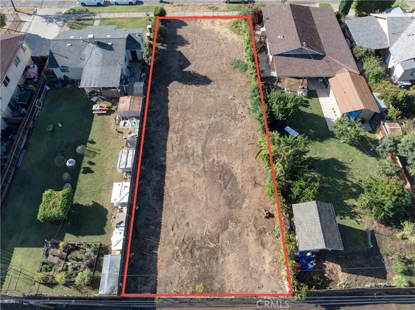 21 W 11th St #27, Merced, CA 95341