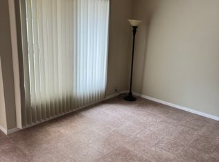 1322 S Hesperian St, Santa Ana, CA 92704