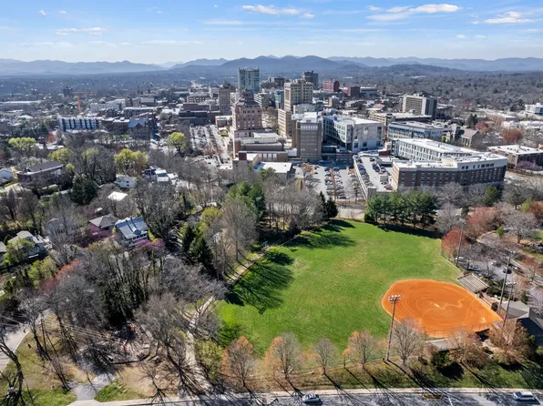 14 Lincoln Ave W #1, Asheville, NC 28801