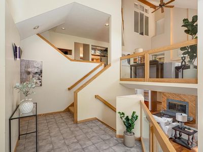 12700 Bent Tree Rd, Minnetonka, MN, 55305