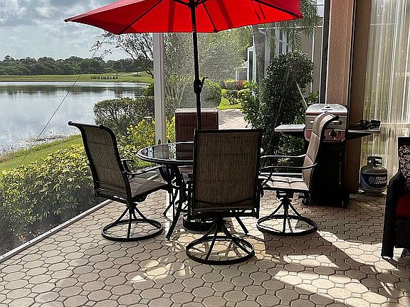 3rd image of 7275 Regina Royale Blvd #5