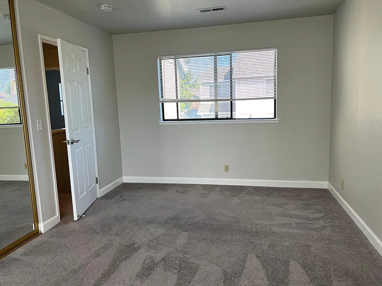 2524 Charlene Ln — Photo 27