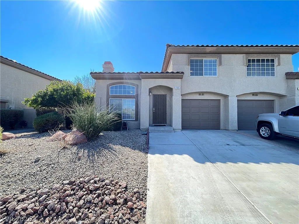 2 bed, 2.5 bath, 1247 sqft, $1,900 — Photo 3