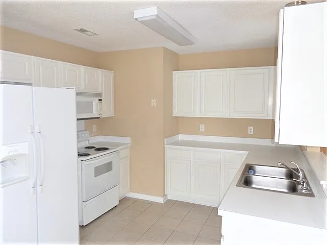 12535 Cumberland Crest Dr — Photo 3