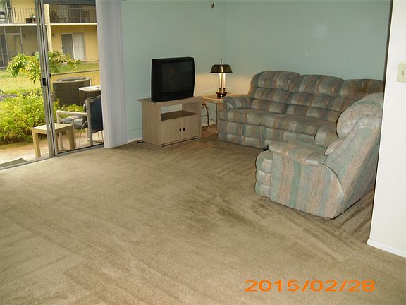 3rd image of 189 Lewfield Cir