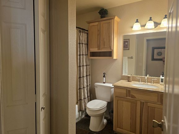 4th image of 93 E White Mountain Blvd #323-1