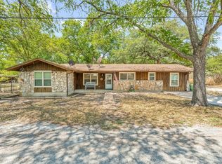 414 West St, Hico, TX 76457