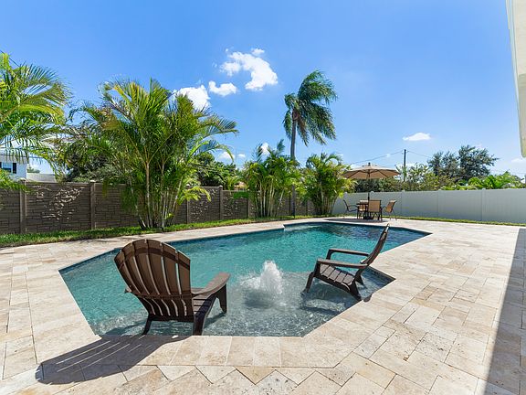 Saltwater Pool & Sun Shelve